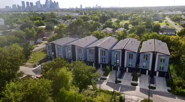 2205 Staples Street #C, Houston, TX 77026