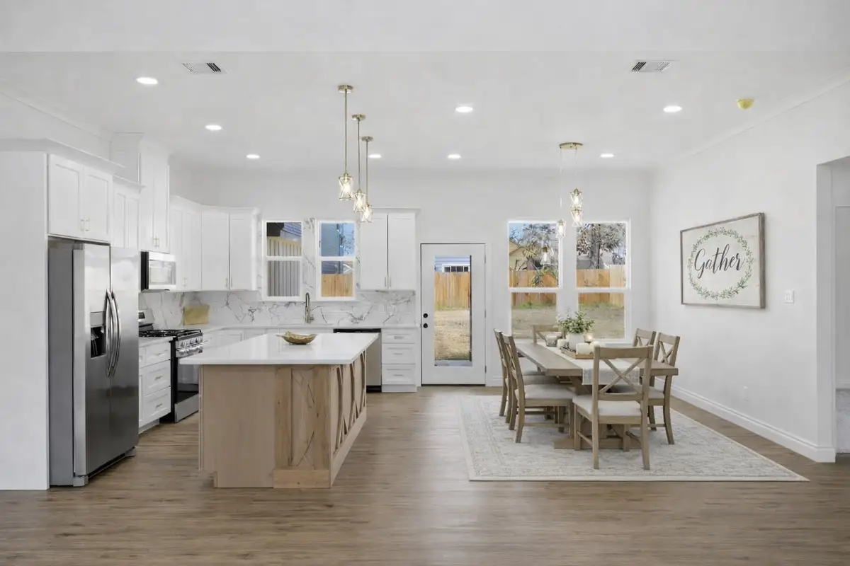 462 Carriage Trail, Conroe, TX 77316 - #1