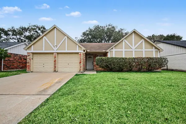 15727 Blackhawk Boulevard, Friendswood, TX 77546