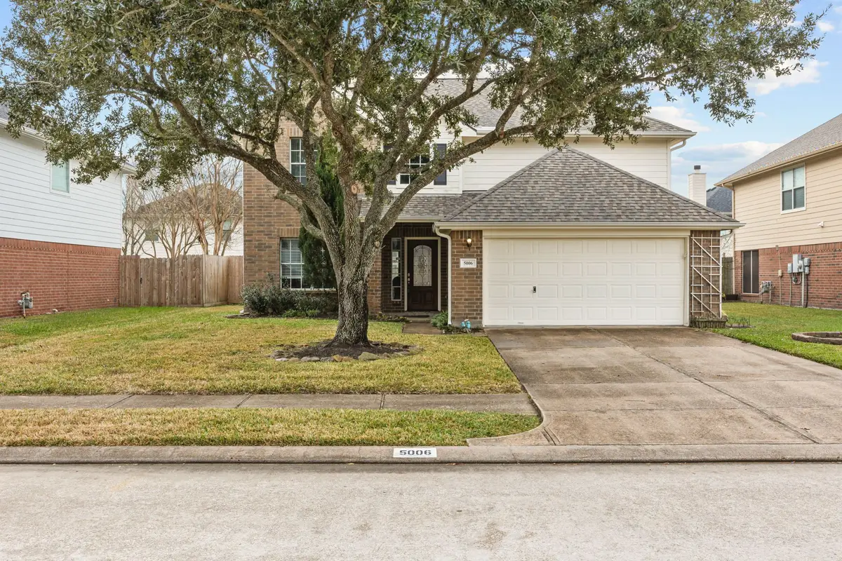 5006 Lockhart Drive, Pearland, TX 77584 - Image #1