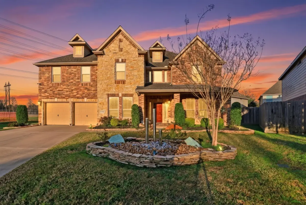 2206 Lisa Lane, Deer Park, TX 77536 - #1