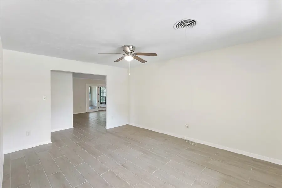 1916 Baywood Drive, Bay City, TX 77414 - #2