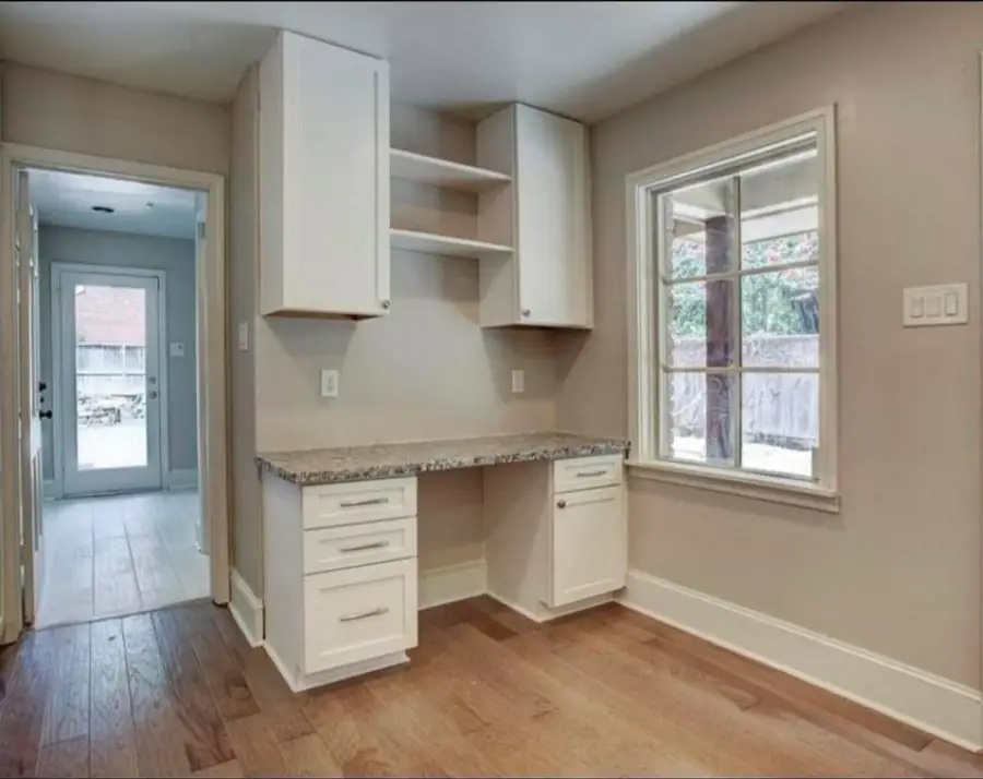 808 Chimney Rock Road, Houston, TX 77056 - Image #2