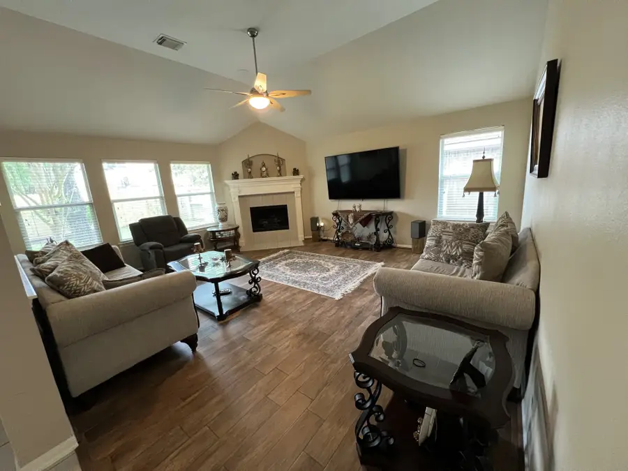 3835 Alpine Circle, Missouri City, TX 77459 - #2