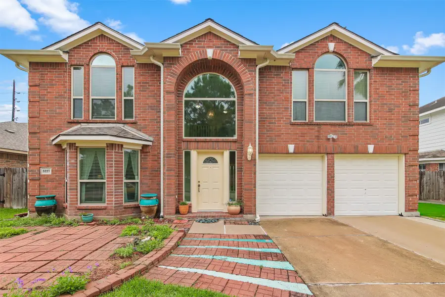 3227 Leila Oaks Drive, Houston, TX 77082 - #2