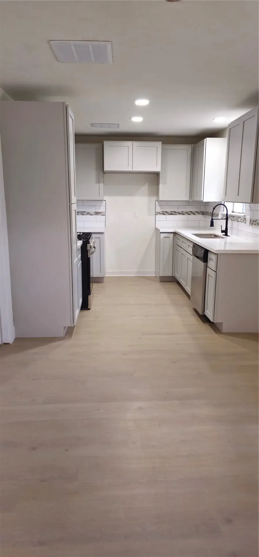 9527 Vanwood Street, Houston, TX 77040 - #2