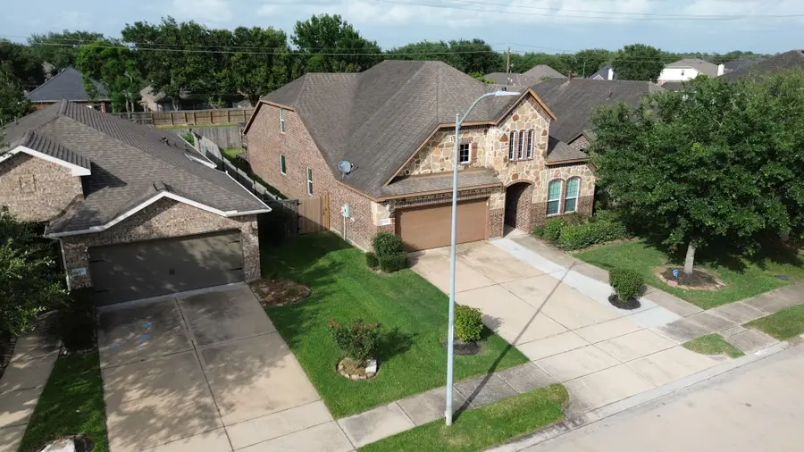 1991 Honey Meadow Lane Lane, Pearland, TX 77089 - #2