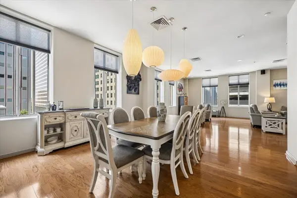 914 Main Street #801, Houston, TX 77002