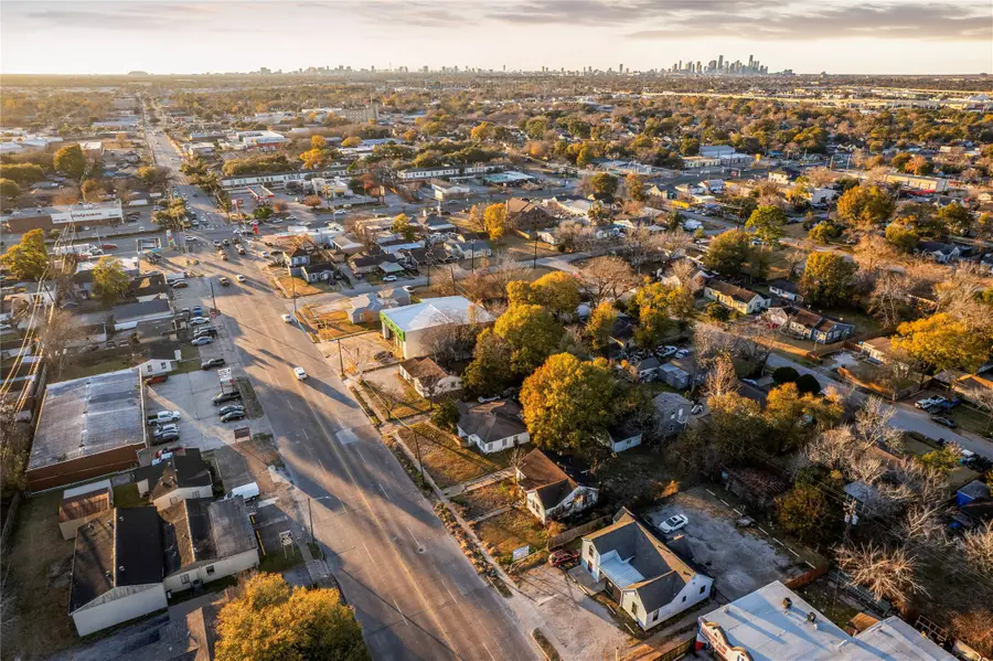 7609 Park Place Boulevard, Houston, TX 77087 - #2