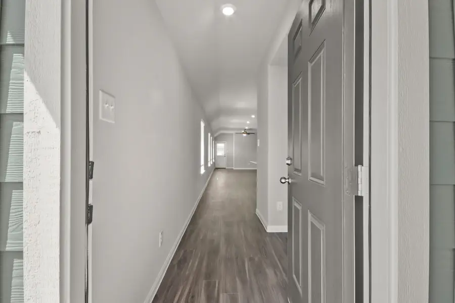 13769 Sunshine Peak Drive, Willis, TX 77318 - Image #2