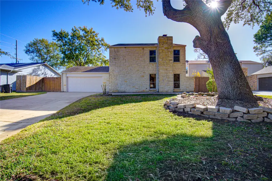 13907 Piping Rock Lane, Houston, TX 77077 - Image #2