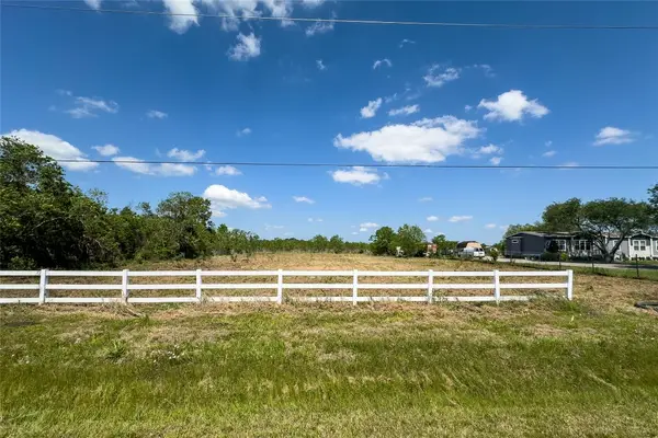 3011 Fm 1942 Road, Crosby, TX 77532