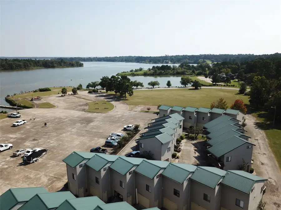 501 Bass Boat Village #211, Huntsville, TX 77320 - #3