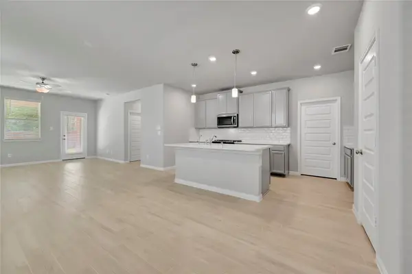 432 Sunrise Ranch Drive, Montgomery, TX 77316