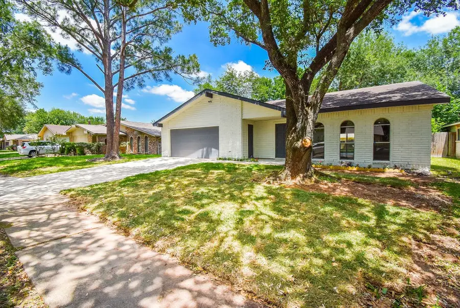 2110 Quail Valley East Drive, Missouri City, TX 77459 - #3