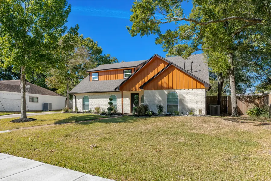 1119 Woodland Drive, El Lago, TX 77586 - Image #3