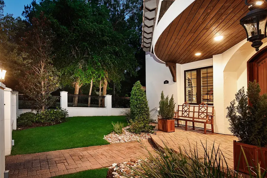 110 Lakeside Cove, The Woodlands, TX 77380 - #2