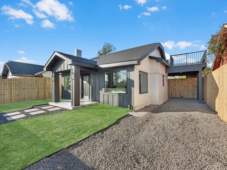 508 Dell Court, Houston, TX 77009 - Image #2