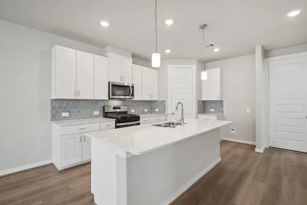 3127 Quiet Sunset, Houston, TX 77080