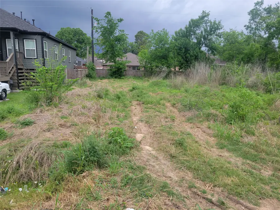 0 Groveton, Houston, TX 77033 - #3