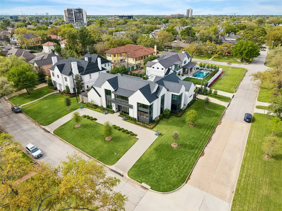 5602 Cedar Creek Drive, Houston, TX 77056 - #2