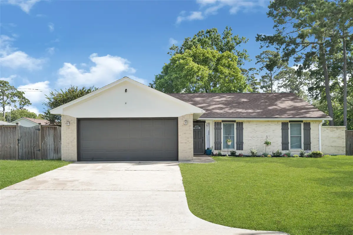 4007 Pin Oak Drive, Monterey Belvieu, TX 77523 - #1