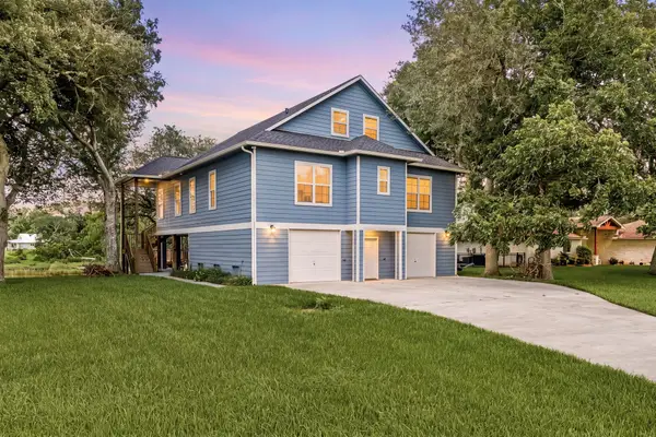 26 E Smith Street, Brazoria, TX 77422