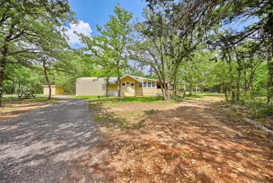 8023 N Old Smithville Road, Smithville, TX 78957 - #2