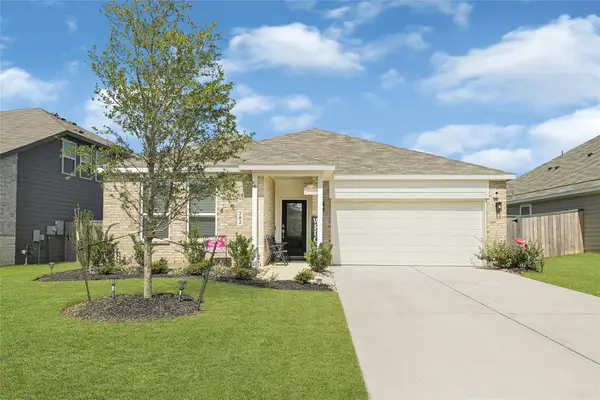 782 Falling Cave Drive, Willis, TX 77378