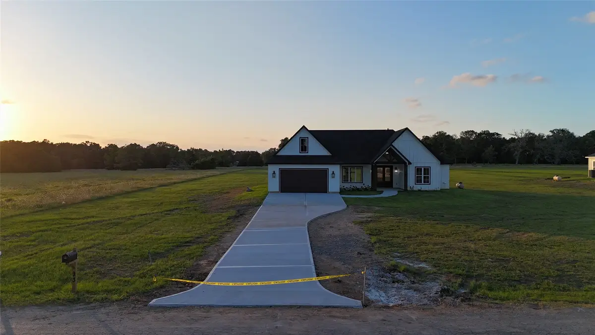 93 Long Horn Loop, New Waverly, TX 77358 - #1