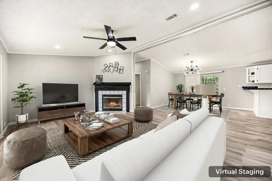 14262 Shadow Bay Drive, Willis, TX 77318 - Image #2