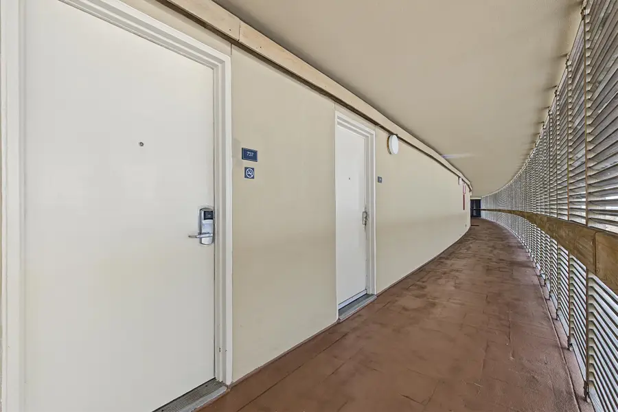 5220 Seawall Boulevard #737D, Galveston, TX 77551 - #2
