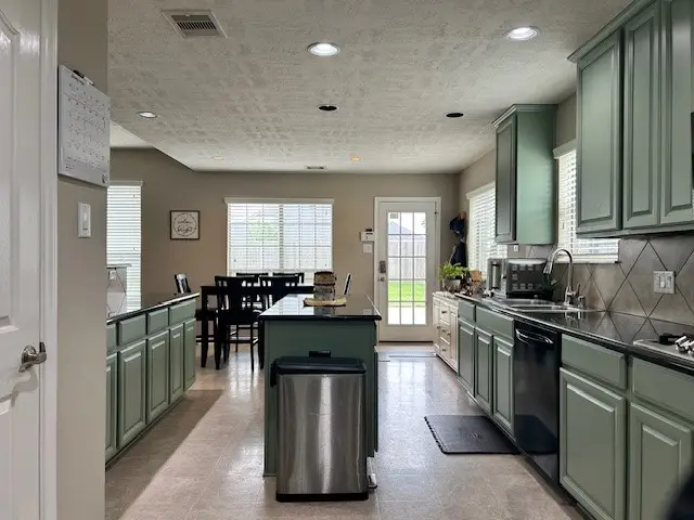 1813 Mojave Trail Trail, League City, TX 77573 - Image #3