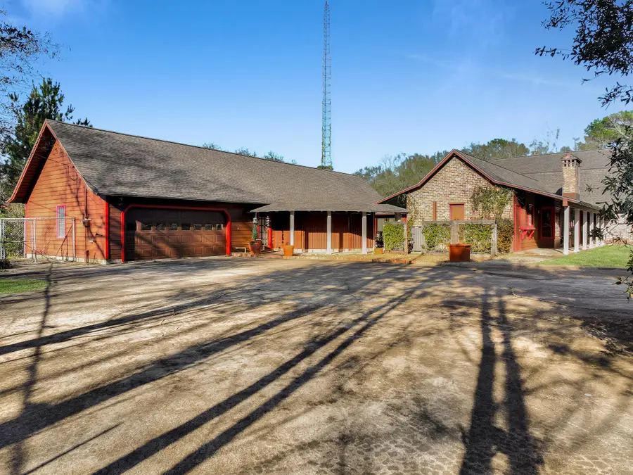 880 W Walton Road, Lumberton, TX 77657 - #3