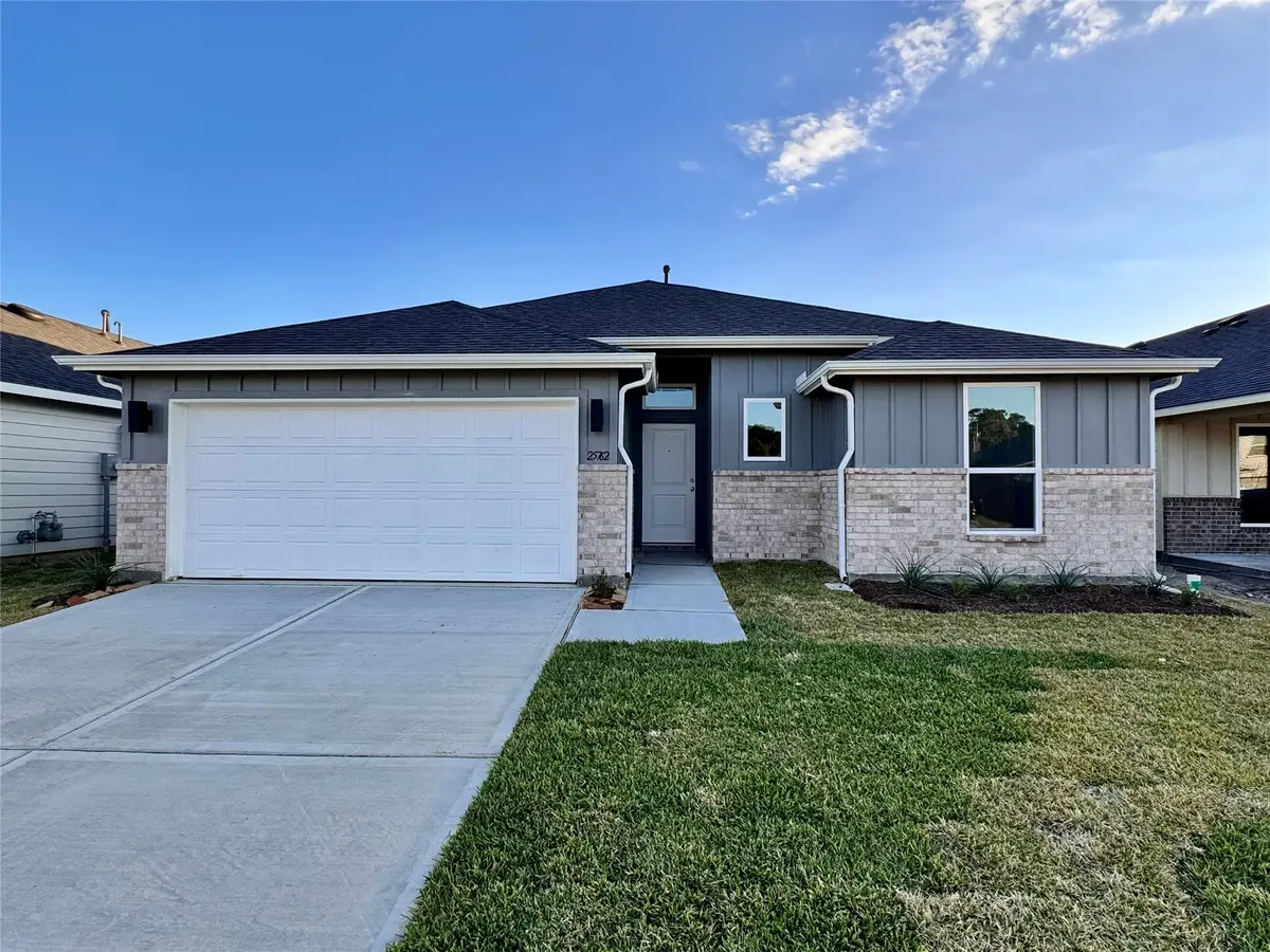 25762 John Wayne Road, Splendora, TX 77372 - Image #1