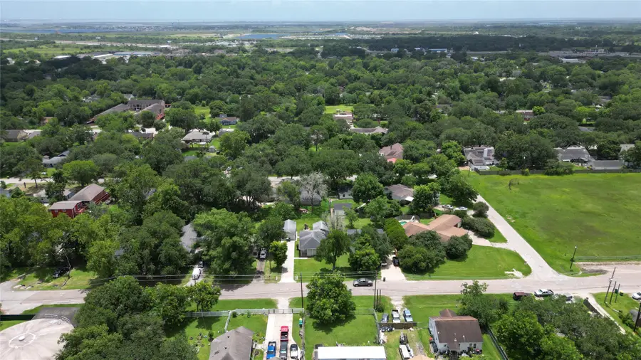 2109 Magnolia Drive, La Marque, TX 77568 - #3
