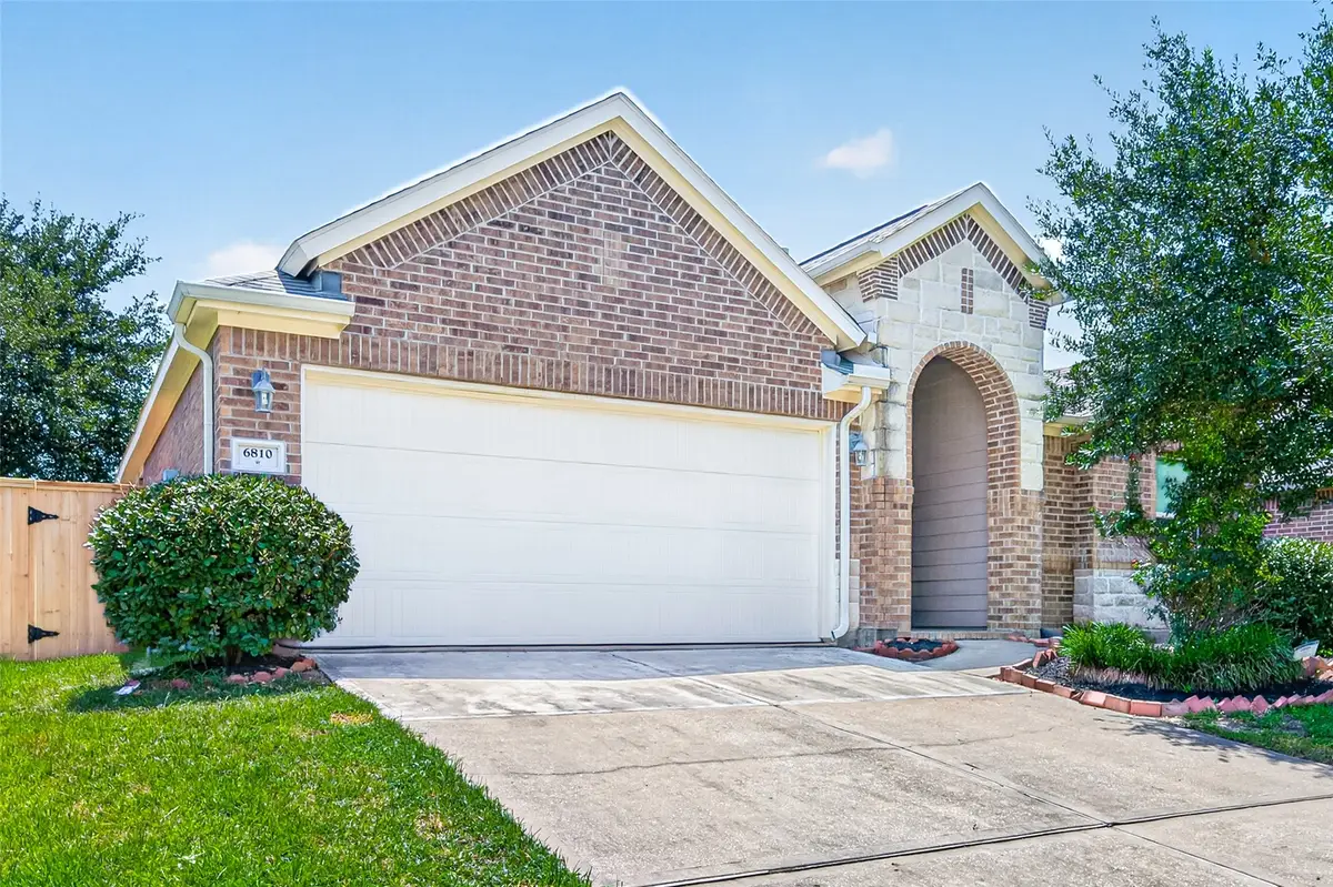 6810 Blue Glade Drive, Richmond, TX 77406 - #1