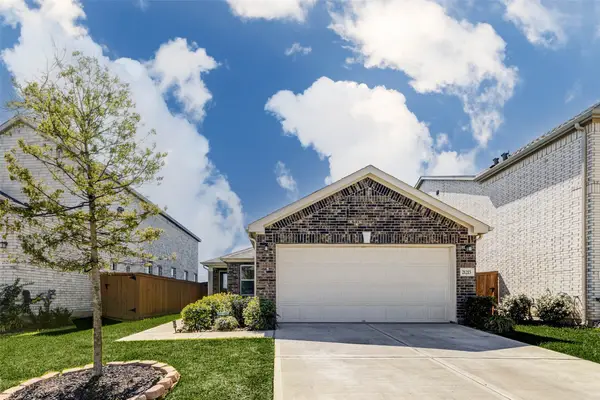 21215 Gulf Front Drive, Cypress, TX 77433