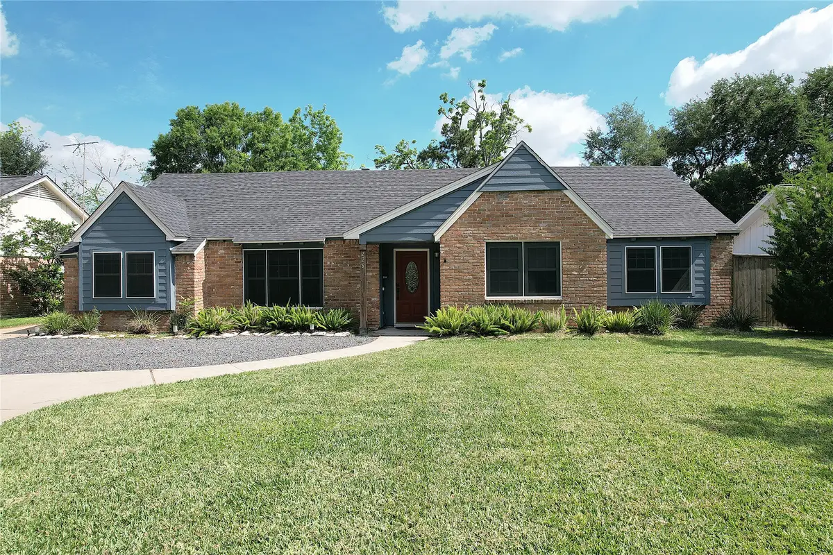 226 Driftwood Drive, Seabrook, TX 77586 - #1