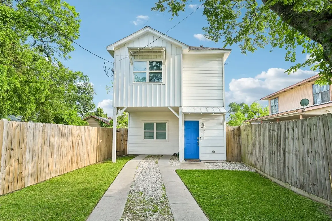 210 Garrotsville Street, Houston, TX 77022 - #1