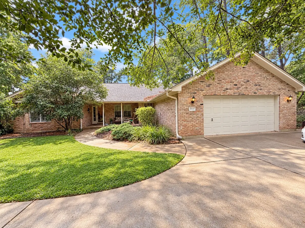 1600 Carriage Run W, Conroe, TX 77384 - #1