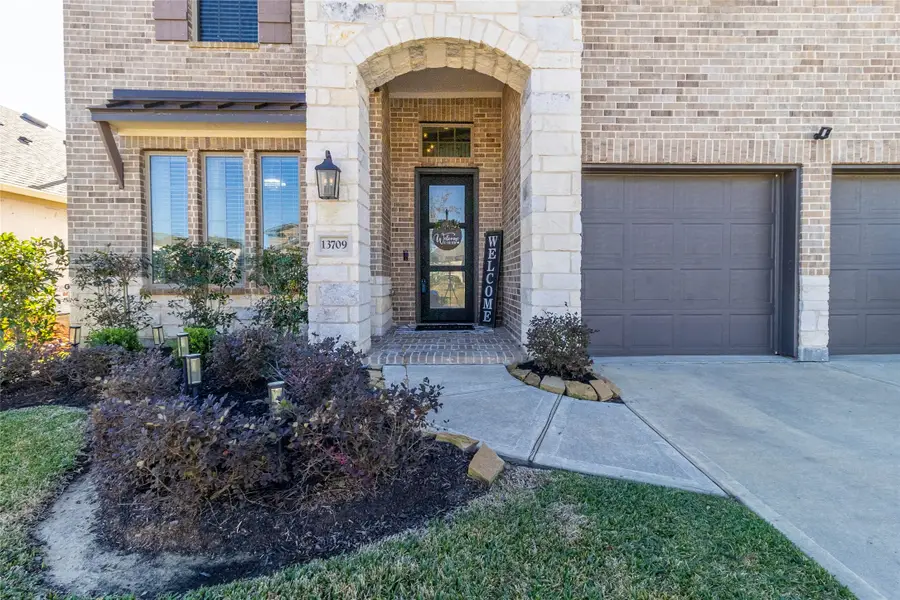 13709 Sorico Bay Drive, Texas City, TX 77568 - Image #3