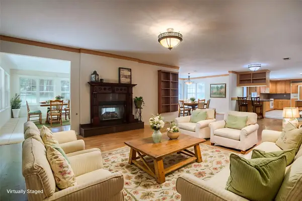 3825 Summer Lane, Huntsville, TX 77340