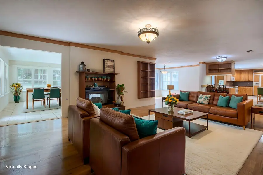 3825 Summer Lane, Huntsville, TX 77340 - Image #2