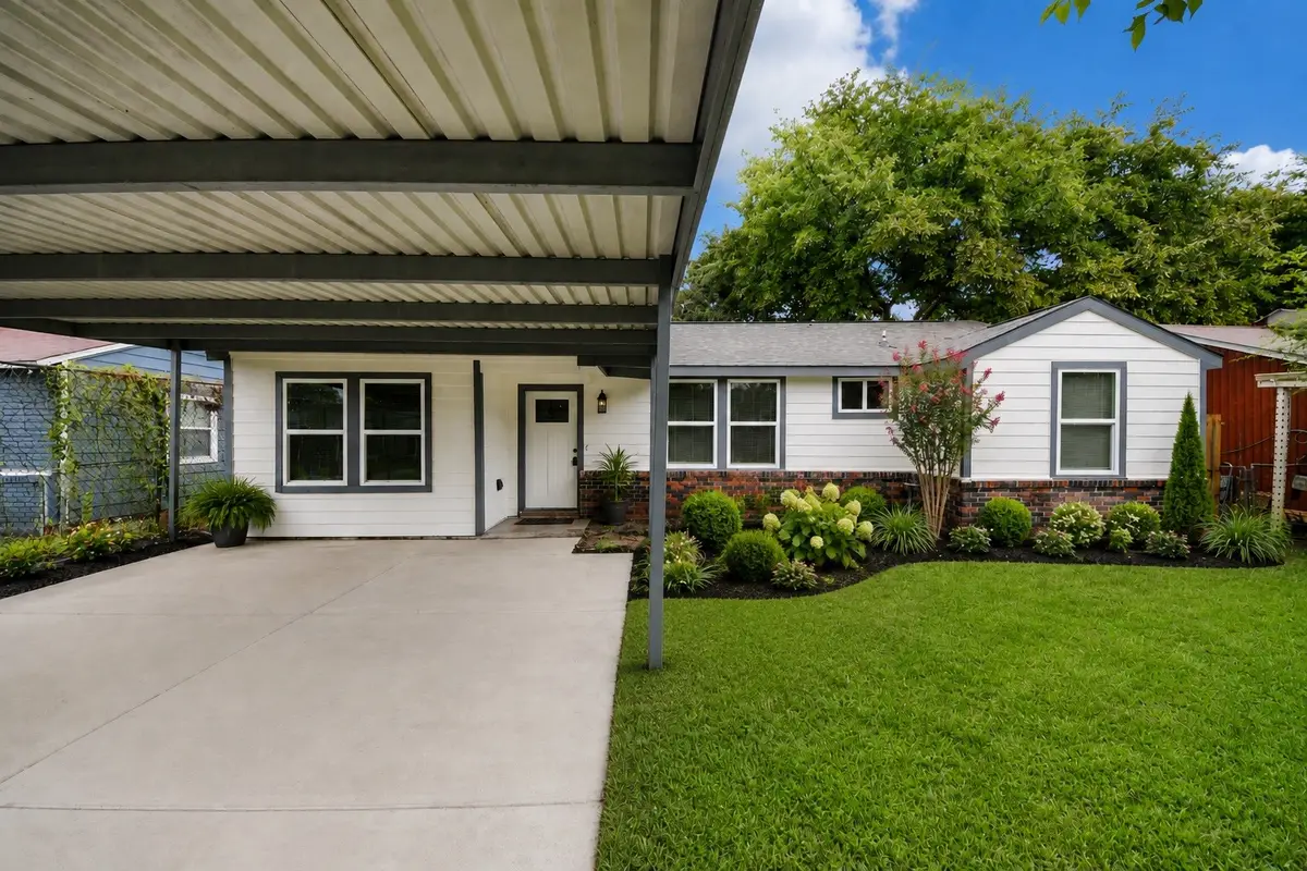 10521 Chesterfield Drive, Houston, TX 77051 - #1