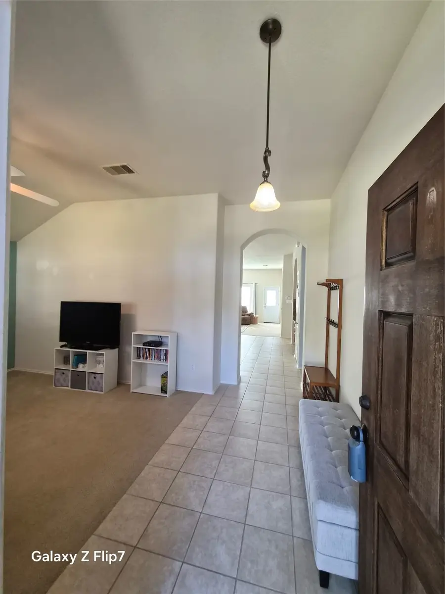 2957 Stone Spring Lane, Dickinson, TX 77539 - Image #3