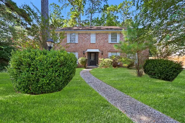 11719 Moorcreek Drive, Houston, TX 77070