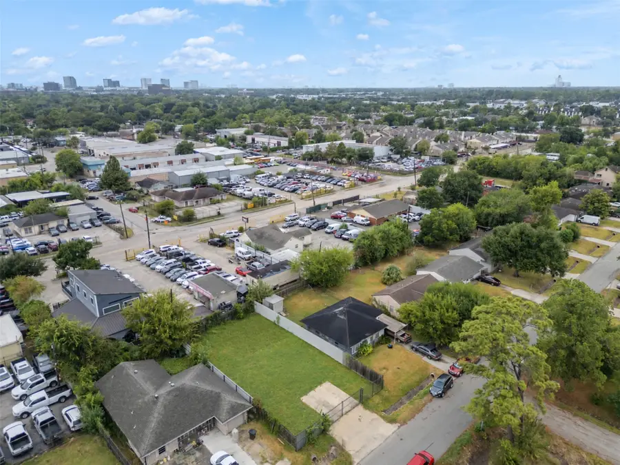 3222 Jarvis Street, Houston, TX 77063 - #2