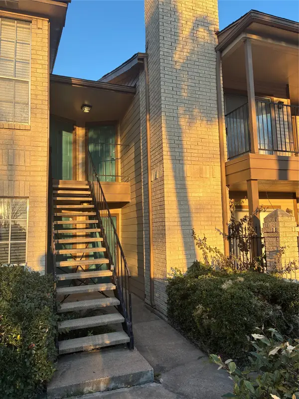 2121 Hepburn Street #404, Houston, TX 77054