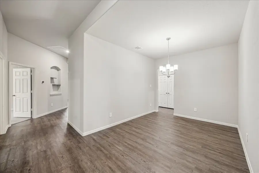 935 Golden Willow Lane, Conroe, TX 77304 - Image #3